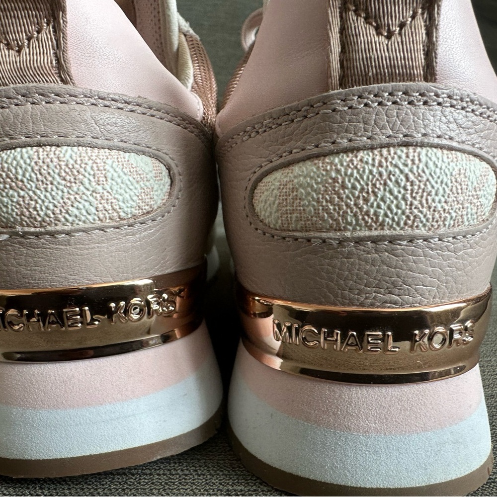 Michael Kors Wilma Sz 8 Sneaker - Picture 8 of 8